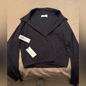 New Aritiza Contour Top